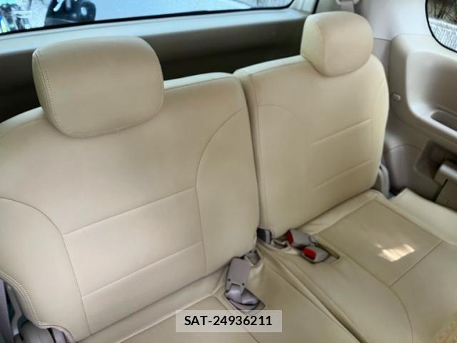 Nissan SERENA 2010-06 8661469-9