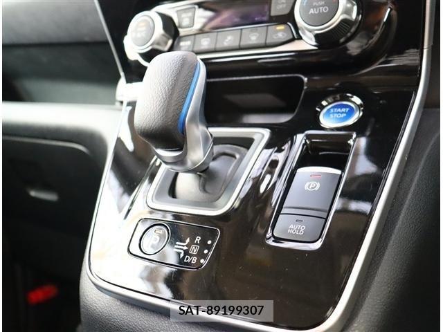Nissan SERENA 2021-09 8661425-6