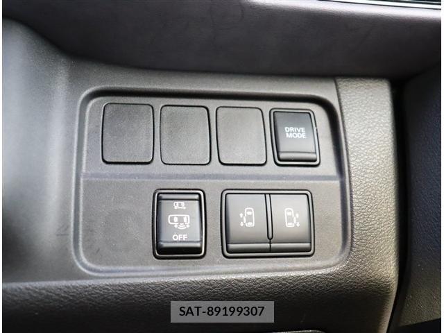 Nissan SERENA 2021-09 8661425-9