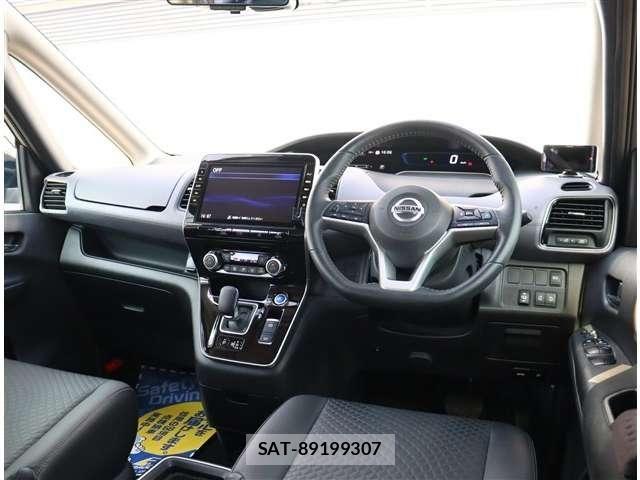 Nissan SERENA 2021-09 8661425-26