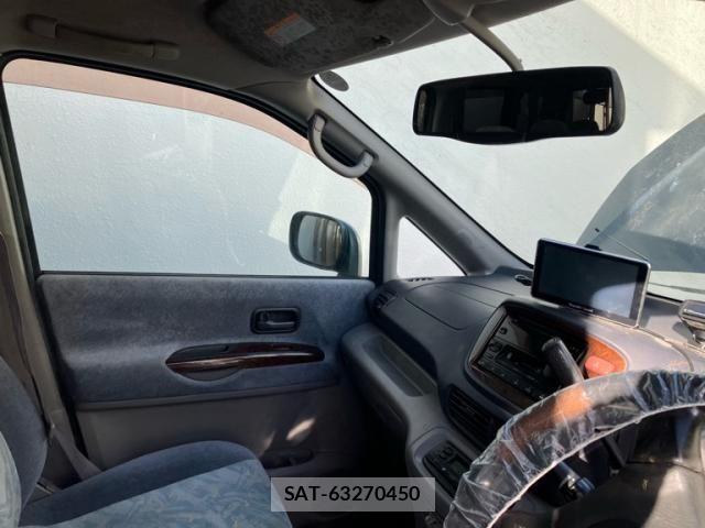 Nissan SERENA 2001-03 8661472-12
