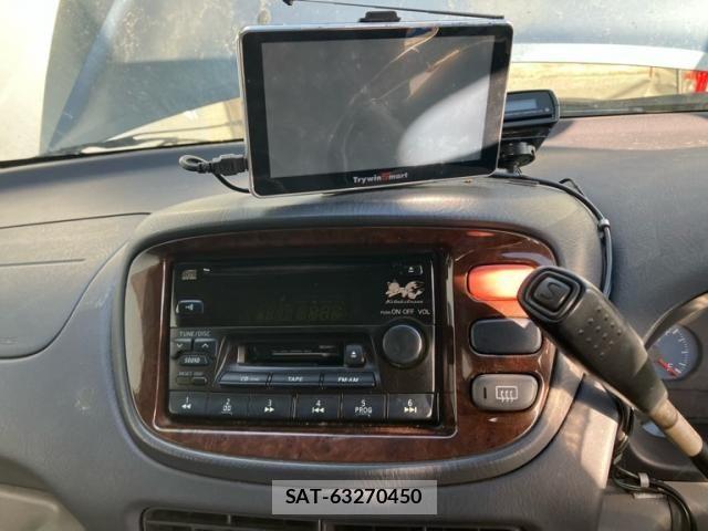 Nissan SERENA 2001-03 8661472-13