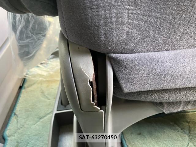 Nissan SERENA 2001-03 8661472-18