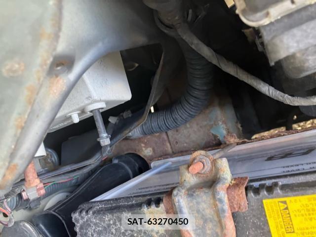 Nissan SERENA 2001-03 8661472-26