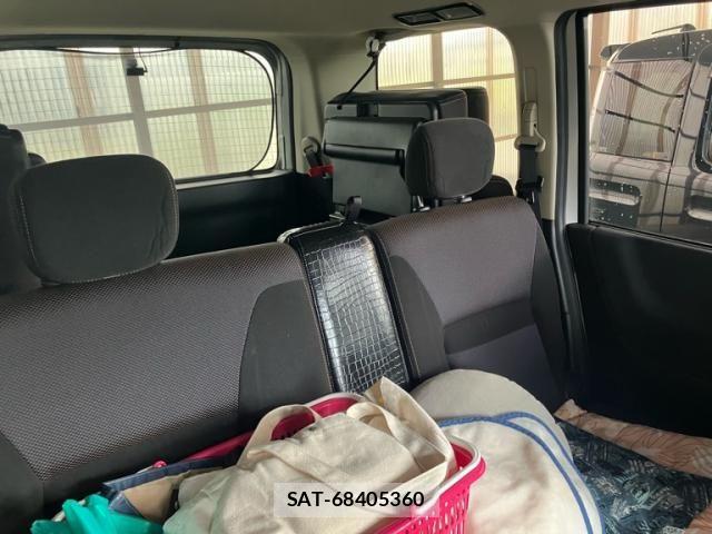 Nissan SERENA 2010-02 8661468-8