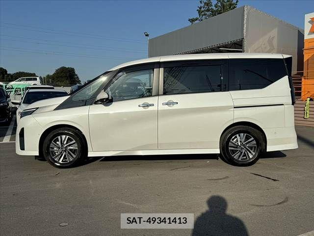 Nissan SERENA 2024-09 8661413-10