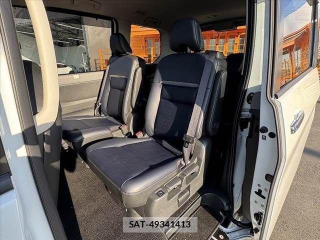 Nissan SERENA 2024-09 8661413-17
