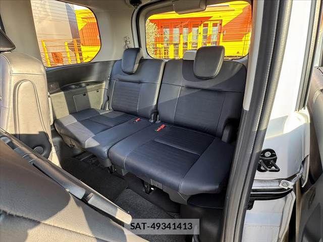 Nissan SERENA 2024-09 8661413-18