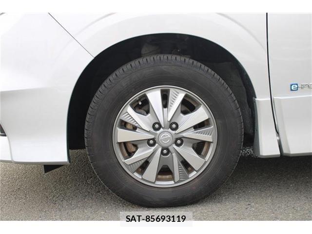 Nissan SERENA 2018-05 8666875-23