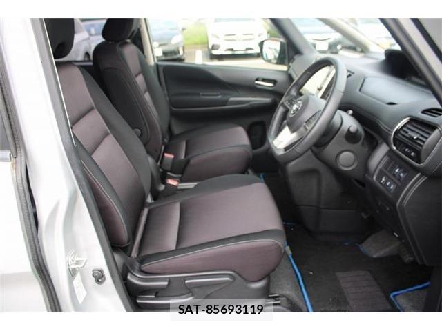 Nissan SERENA 2018-05 8666875-28