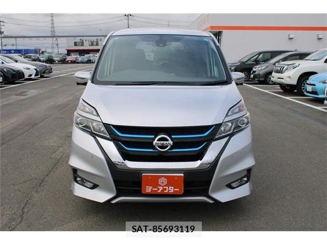 Nissan SERENA 2018-05 8666875-7