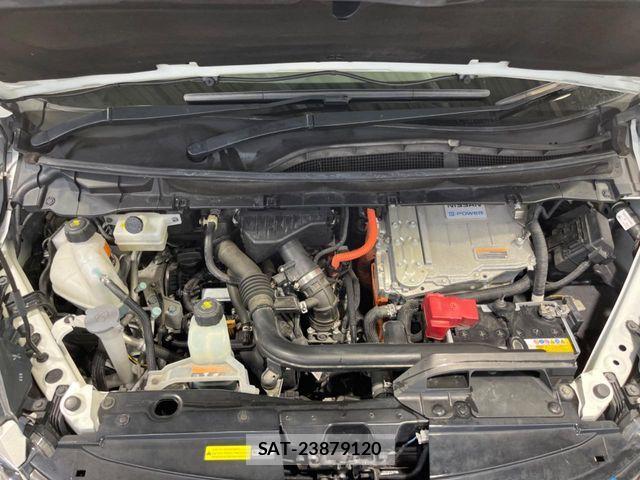 Nissan SERENA 2018-06 8666874-18