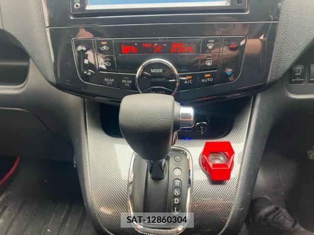 Nissan SERENA 2011-10 8661467-22