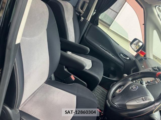 Nissan SERENA 2011-10 8661467-5