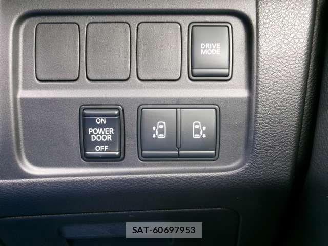 Nissan SERENA 2022-03 8661424-17