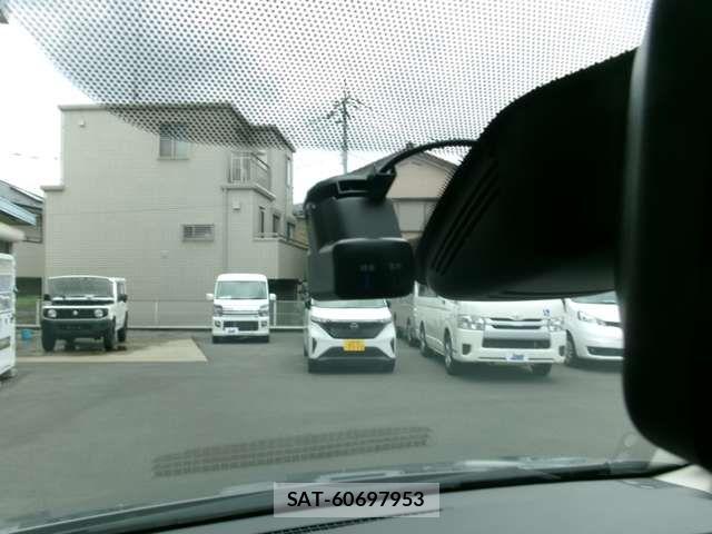 Nissan SERENA 2022-03 8661424-21