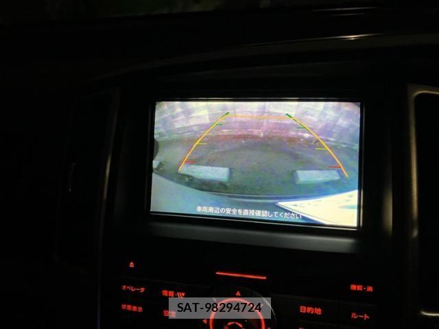 Nissan SERENA 2010-08 8666877-13