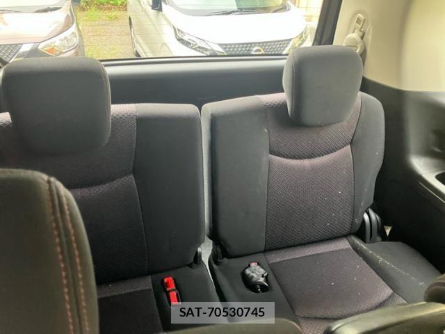 Nissan SERENA 2011-11 8661463-12