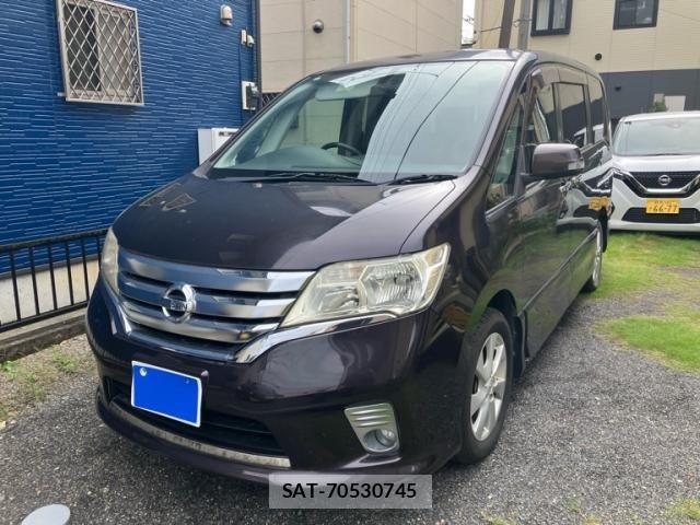 Nissan SERENA 2011-11 8661463-1
