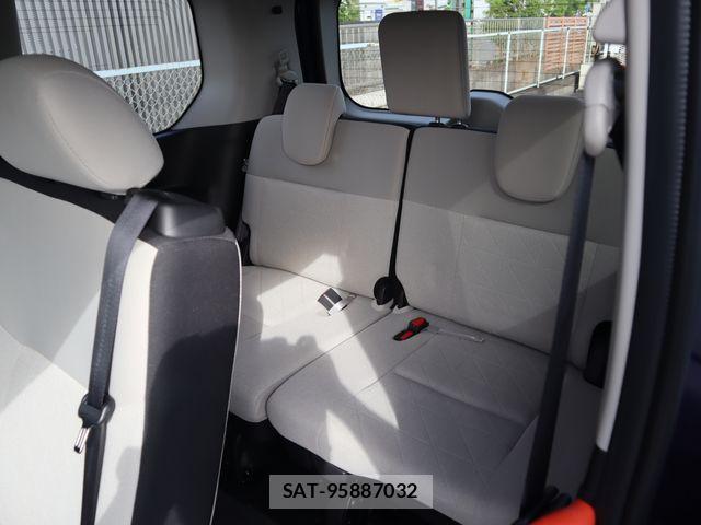 Nissan SERENA 2023-08 8661422-10