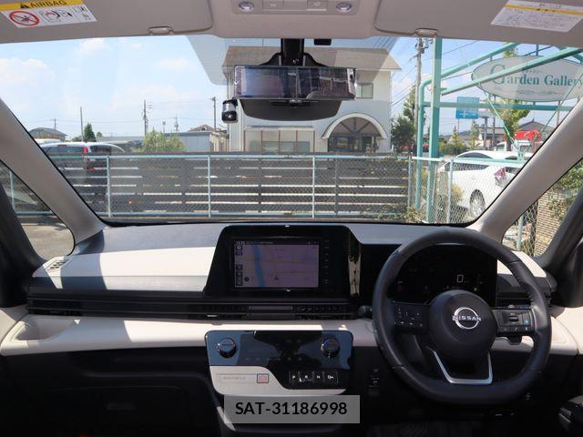 Nissan SERENA 2023-02 8661434-9