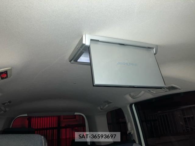 Nissan SERENA 2012-04 8666879-20
