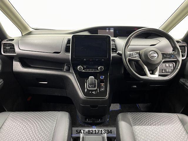 Nissan SERENA 2022-06 8661438-1
