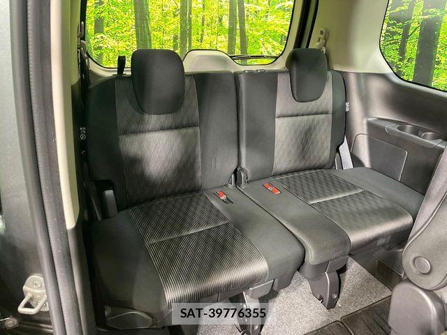 Nissan SERENA 2021-09 8686508-9