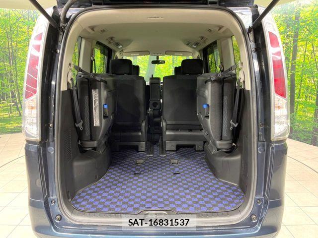 Nissan SERENA 2012-07 8686521-11