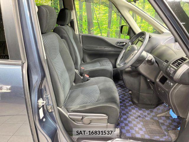 Nissan SERENA 2012-07 8686521-7