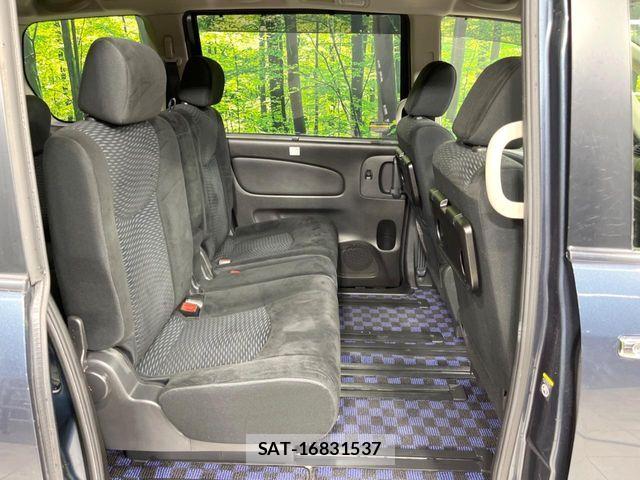 Nissan SERENA 2012-07 8686521-8