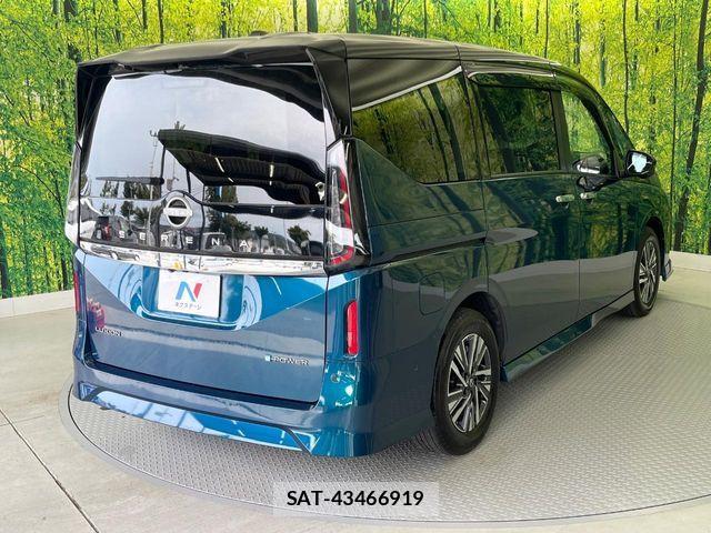 Nissan SERENA 2023-07 8686499-17