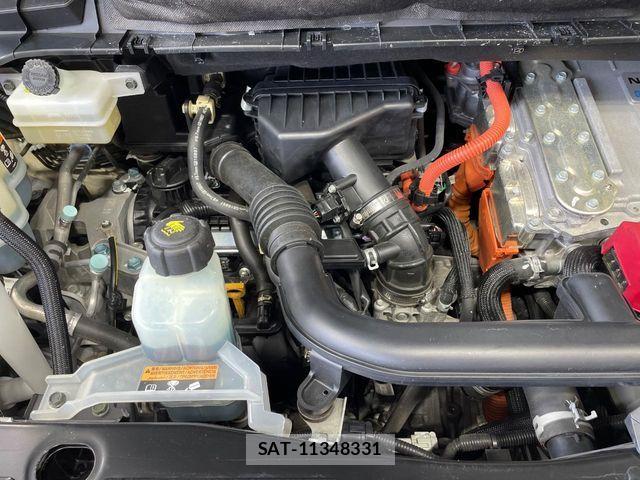 Nissan SERENA 2019-01 8686514-17