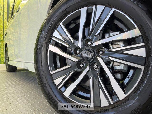 Nissan SERENA 2023-07 8686498-14
