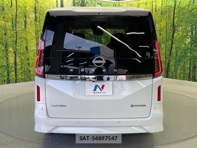 Nissan SERENA 2023-07 8686498-16