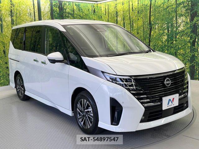 Nissan SERENA 2023-07 8686498-17