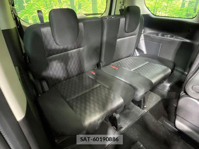 Nissan SERENA 2019-11 8686513-9