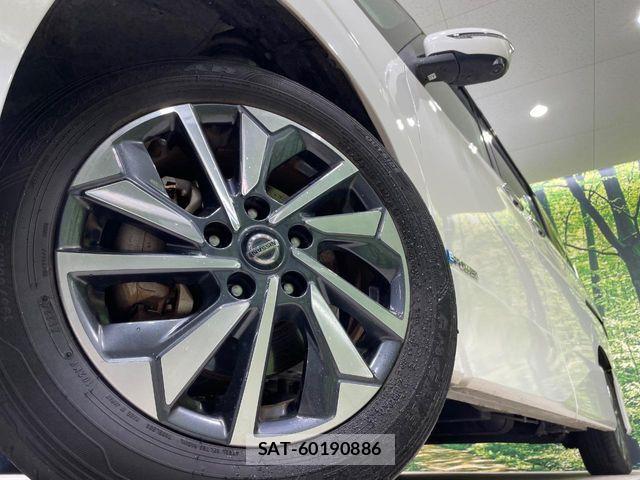Nissan SERENA 2019-11 8686513-13