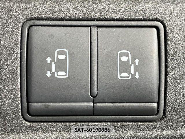 Nissan SERENA 2019-11 8686513-3