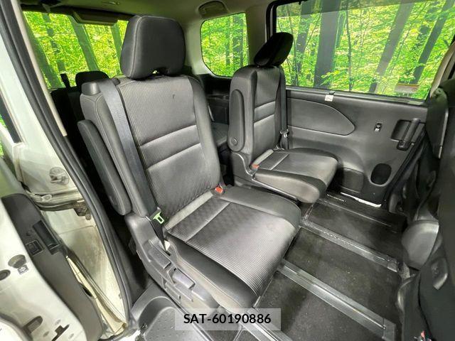 Nissan SERENA 2019-11 8686513-8