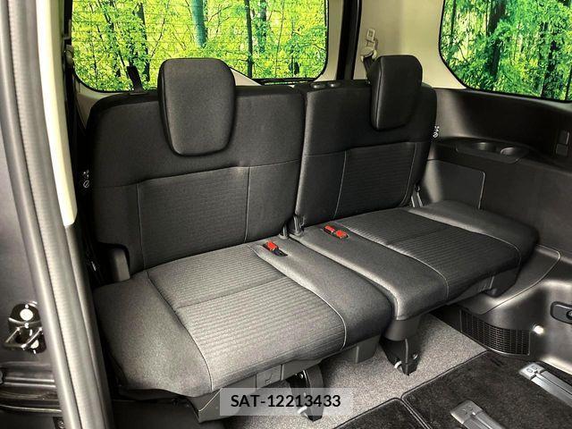 Nissan SERENA 2026-04 8686495-9