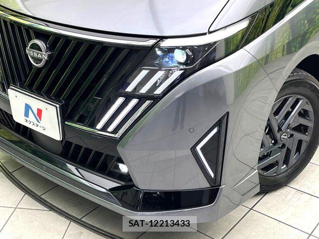 Nissan SERENA 2026-04 8686495-12