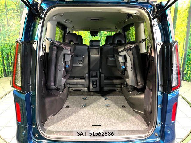 Nissan SERENA 2024-08 8686501-10
