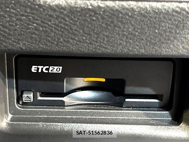Nissan SERENA 2024-08 8686501-6