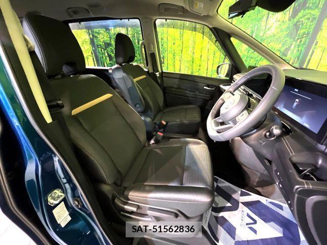 Nissan SERENA 2024-08 8686501-7