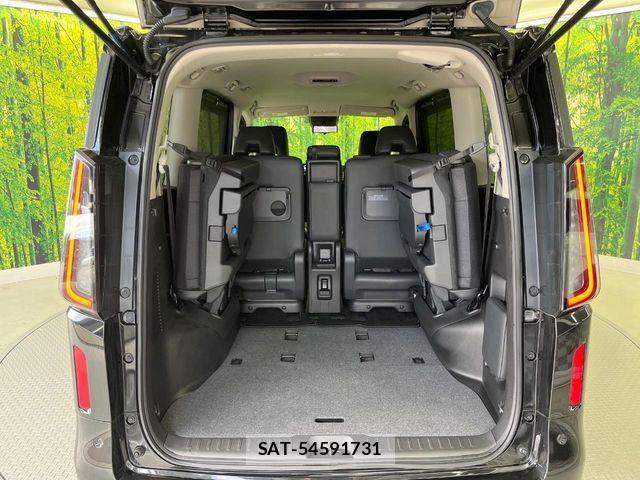 Nissan SERENA 2023-06 8686507-9