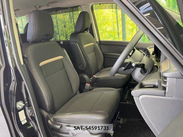 Nissan SERENA 2023-06 8686507-6