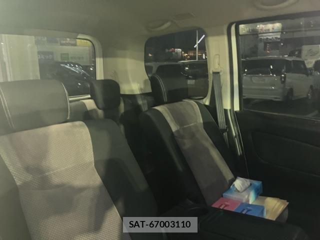 Nissan SERENA 2011-02 8686523-10