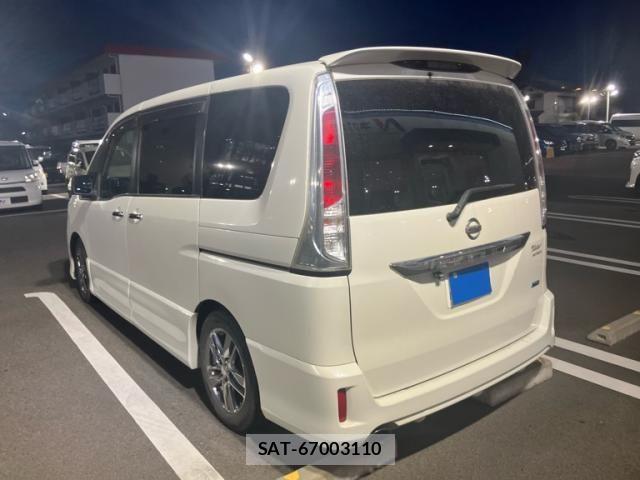 Nissan SERENA 2011-02 8686523-7