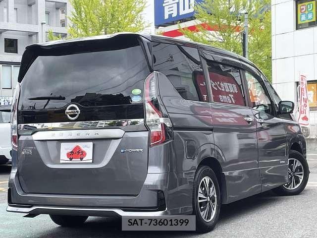 Nissan SERENA 2019-12 8686511-2